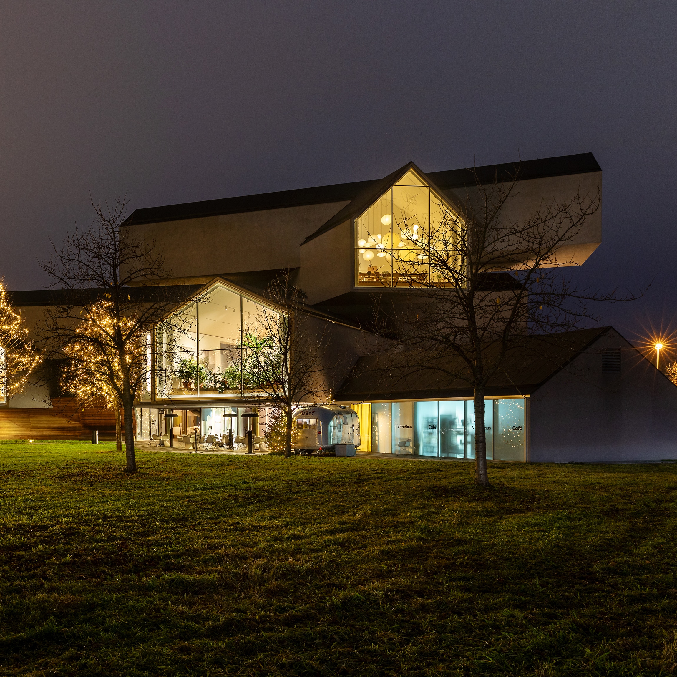 Vitra – Schwadke Büroeinrichtungen Rosenheim