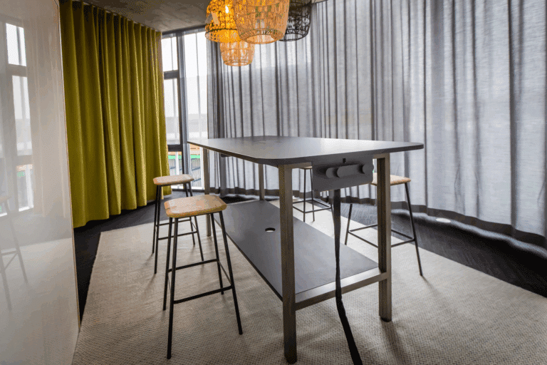 Die häufigsten Einrichtungsfehler Titelbild Moderne Büroausstattung, um die häufigsten Einrichtungsfehler zu vermeiden